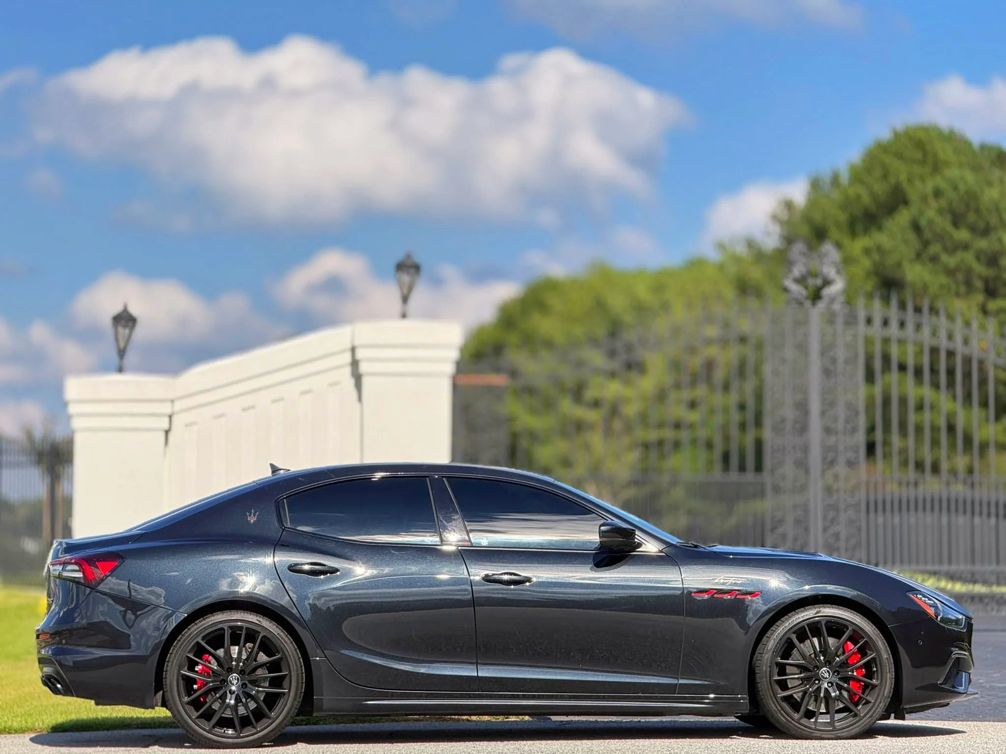 Used 2022 Maserati Ghibli Trofeo RWD image 6