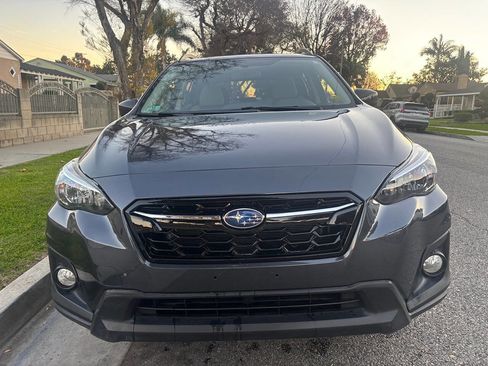 Used 2018 Subaru Crosstrek 2.0i Premium w/ Moonroof Package image 2