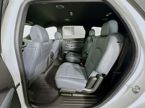 Used 2023 Buick Enclave Essence w/ LPO, Cargo Package image 27