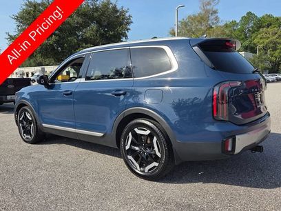Used 2023 Kia Telluride EX