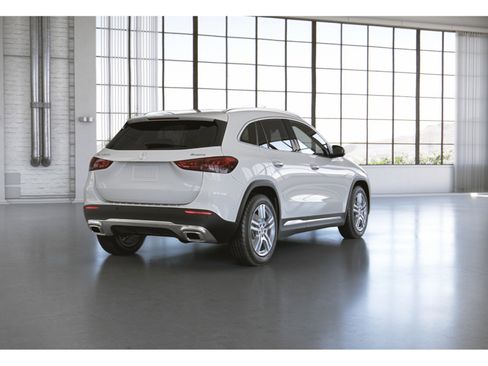 Certified 2023 Mercedes-Benz GLA 250 4MATIC image 11