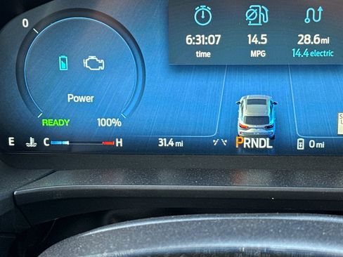 Used 2024 Ford Escape SE w/ PHEV Premium Package image 26