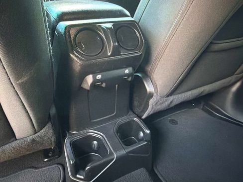 Used 2021 Jeep Wrangler Unlimited Sport AWD/4WD image 15