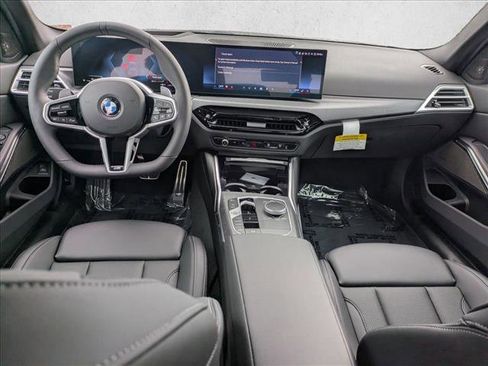 New 2026 BMW 330i Sedan w/ M Sport Package image 15