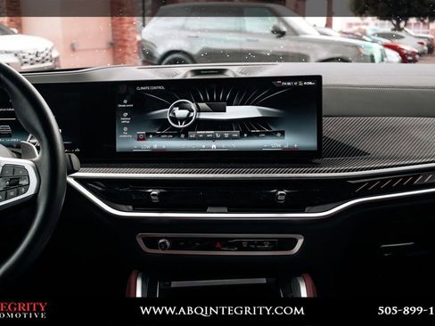 Used 2024 BMW X6 M60i w/ Dynamic Handling Package AWD/4WD image 24