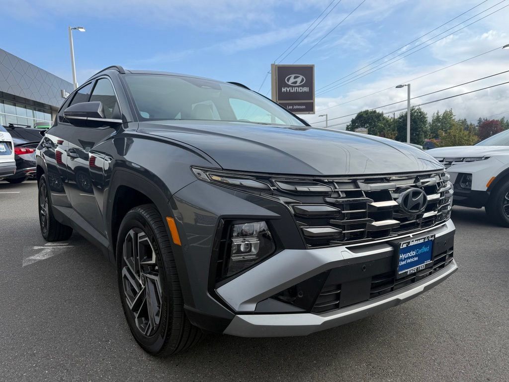 Certified 2026 Hyundai Tucson Limited AWD/4WD image 7