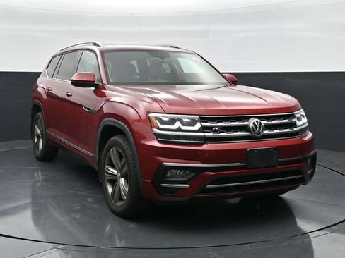 Used 2019 Volkswagen Atlas SEL R-Line AWD/4WD image 4