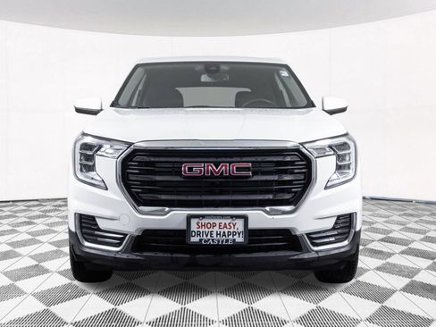 Used 2024 GMC Terrain SLE AWD/4WD image 9