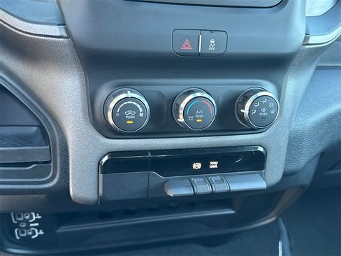 Used 2023 RAM 3500 Tradesman image 29