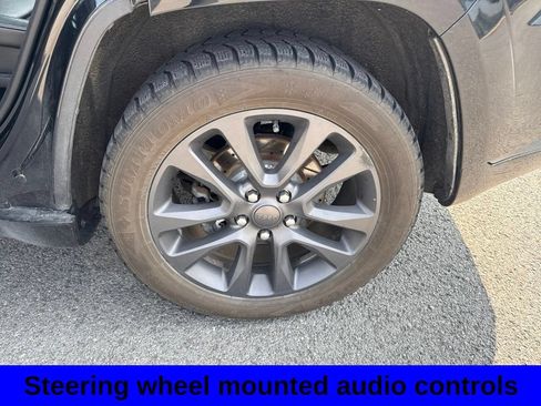 Used 2018 Jeep Grand Cherokee High Altitude AWD/4WD image 9