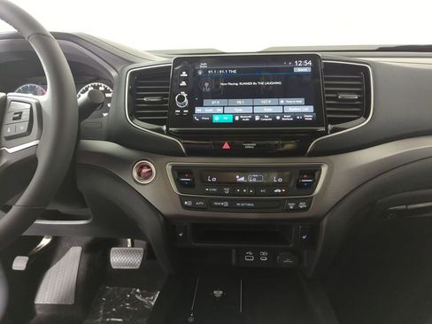 New 2026 Honda Ridgeline RTL image 17