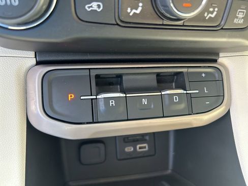 Used 2023 GMC Acadia Denali w/ Denali Ultimate Package image 13