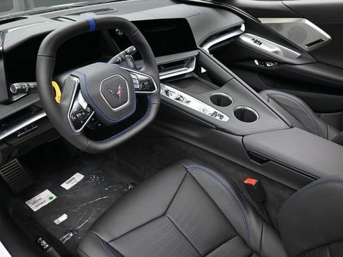 New 2027 Chevrolet Corvette Stingray Coupe w/ 2LT RWD image 10