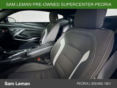 Used 2019 Chevrolet Camaro LT w/ Technology Package RWD image 20