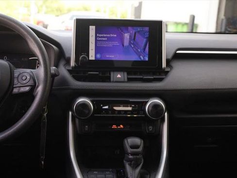 Certified 2024 Toyota RAV4 LE AWD/4WD image 23