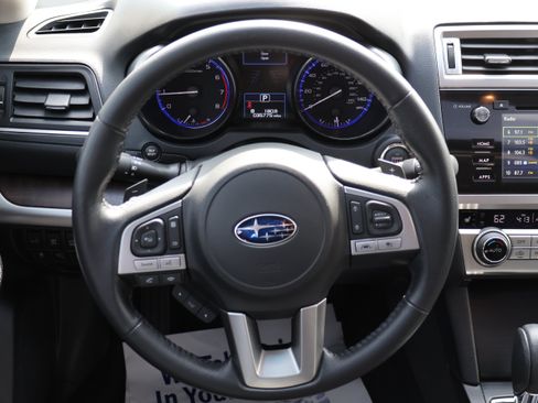 Used 2017 Subaru Outback 2.5i Limited AWD/4WD image 27