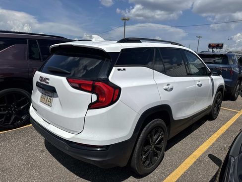 Used 2021 GMC Terrain SLE w/ Elevation Edition FWD image 6