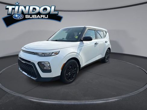 Used 2022 Kia Soul LX FWD image 4