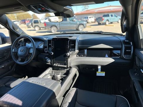 New 2026 RAM 1500 Limited w/ Body Color Bumper Group image 16