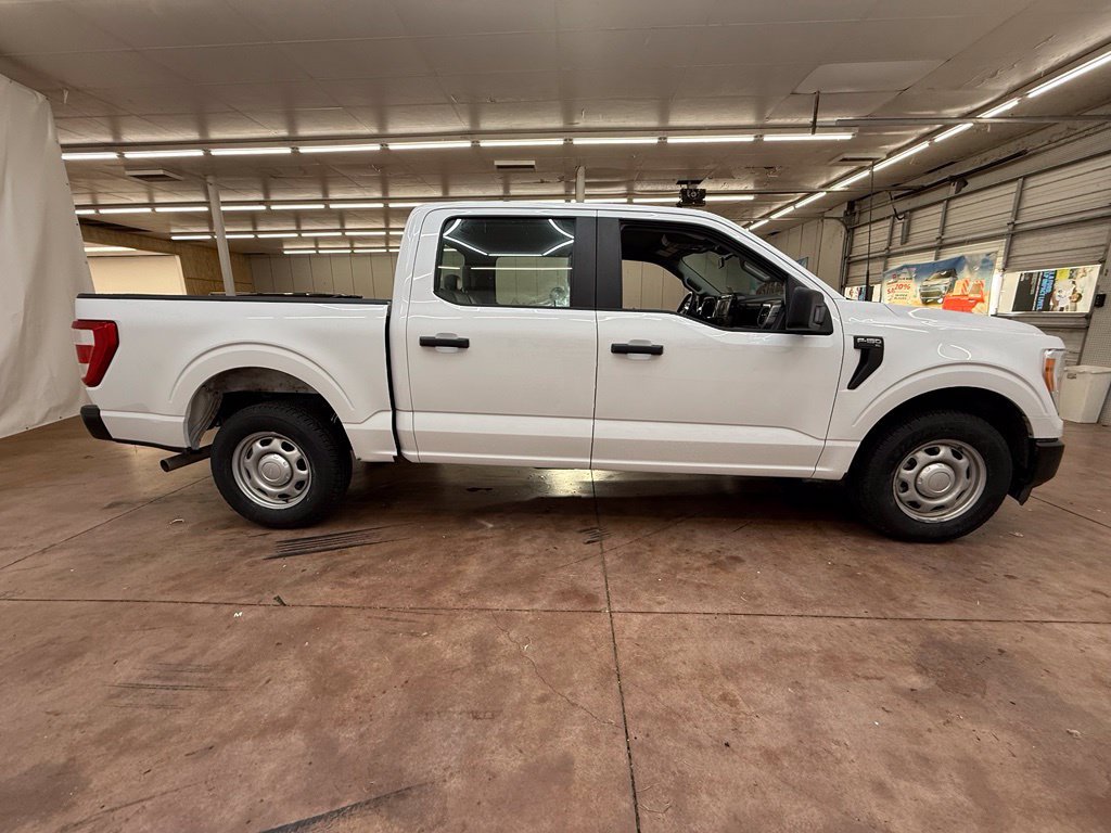 Used 2022 Ford F150 XL w/ Trailer Tow Package RWD image 5