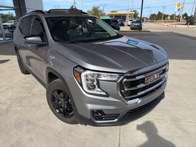 Used 2023 GMC Terrain AT4 w/ Infotainment Package II AWD/4WD image 6