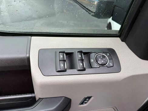 Used 2019 Ford F150 XL w/ Equipment Group 101A Mid RWD image 13