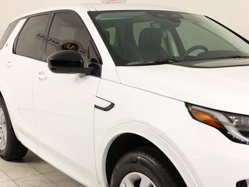 Used 2024 Land Rover Discovery Sport S image 38