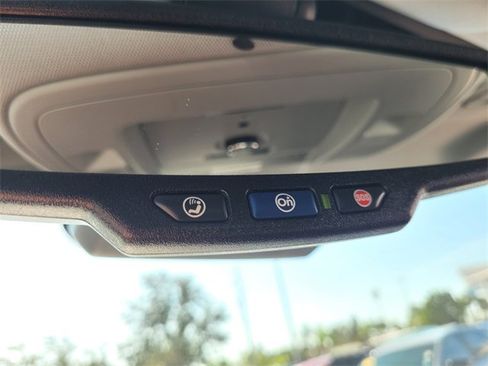 Used 2019 Chevrolet Tahoe LT image 34