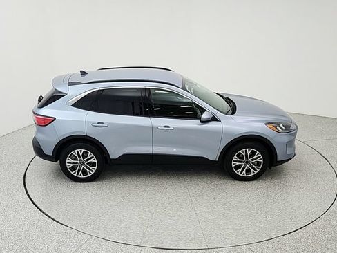 Used 2022 Ford Escape SEL AWD/4WD image 16
