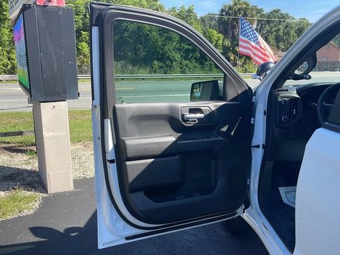 Used 2021 Chevrolet Silverado 1500 W/T w/ WT Fleet Convenience Package AWD/4WD image 8