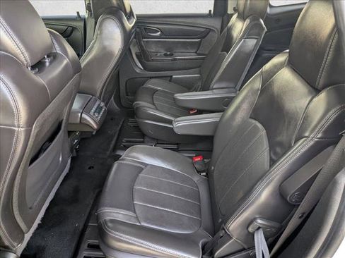 Used 2015 Chevrolet Traverse LTZ image 21