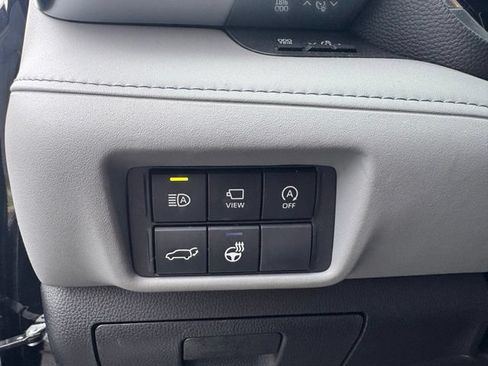 Used 2023 Toyota Highlander Platinum AWD/4WD image 27