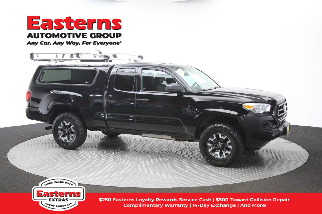Used 2023 Toyota Tacoma SR AWD/4WD image 49