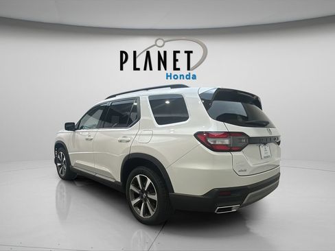 Certified 2024 Honda Pilot Elite image 5