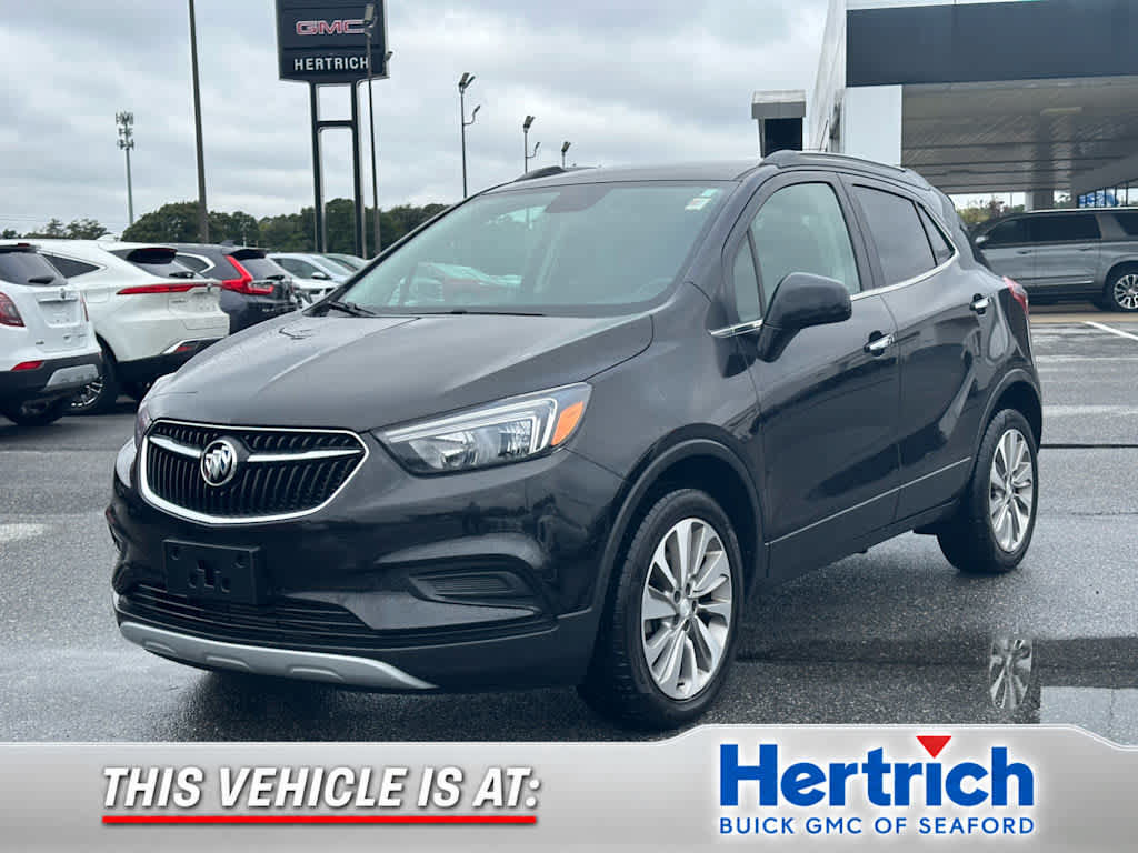 Used 2020 Buick Encore Preferred w/ Safety Package AWD/4WD image 1