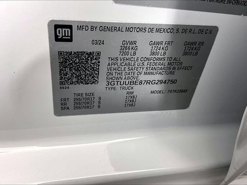 Used 2024 GMC Sierra 1500 SLE AWD/4WD image 19