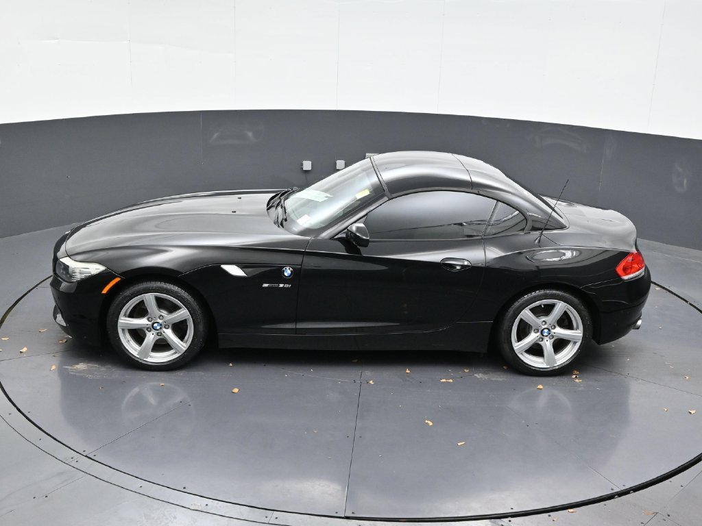 Used 2009 BMW Z4 sDrive30i RWD image 16