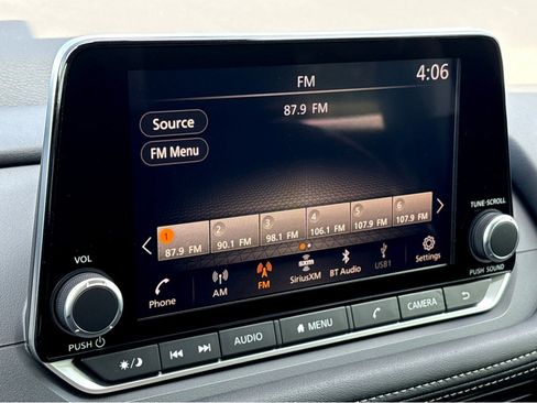 New 2026 Nissan Rogue SV image 5