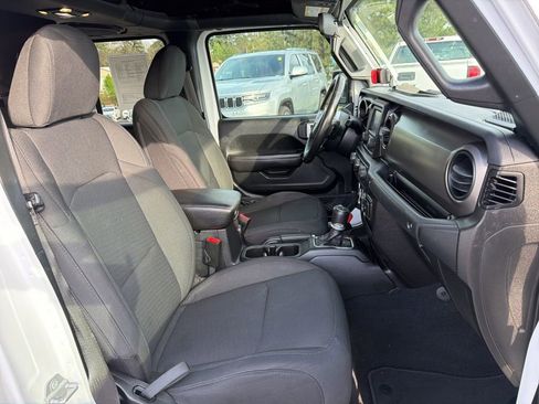 Used 2020 Jeep Gladiator Sport w/ Quick Order Package 24S image 23