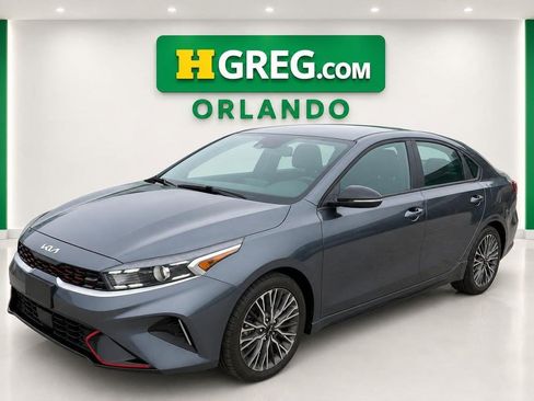 Used 2022 Kia Forte GT-Line w/ GT-Line Premium Package FWD image 4