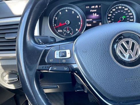 Used 2019 Volkswagen Atlas SE image 18