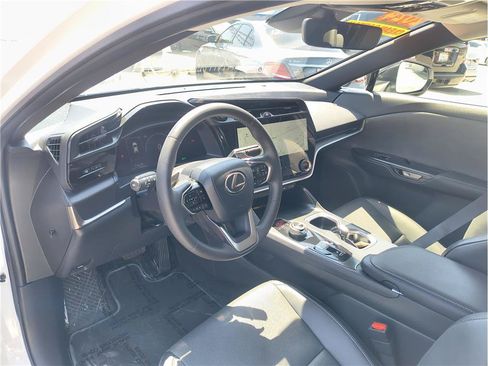 Used 2024 Lexus RZ 300e Premium w/ Accessory Package (Z1) FWD image 5