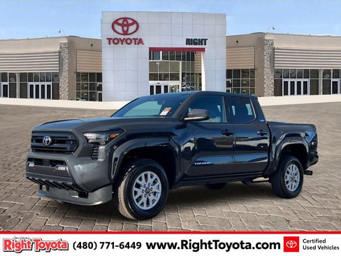 Certified 2025 Toyota Tacoma SR5 image 1
