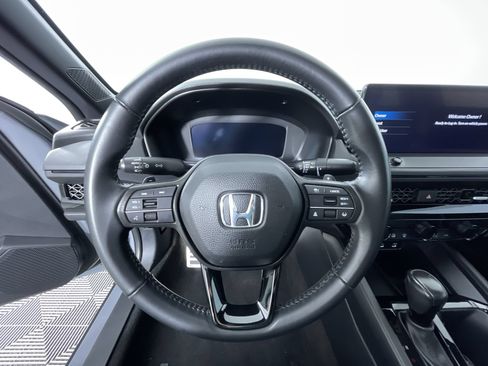 Used 2023 Honda Accord Sport image 16
