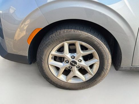 Used 2022 Kia Soul LX w/ Technology Package FWD image 10