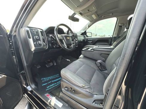 Used 2016 Chevrolet Silverado 1500 LT w/ Midnight Edition AWD/4WD image 10