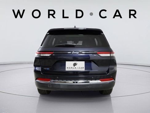 Used 2022 Jeep Grand Cherokee Limited 4xe image 6