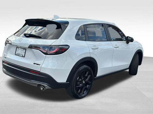 Certified 2024 Honda HR-V Sport image 7