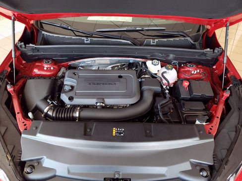 New 2025 Buick Envision Sport Touring image 39