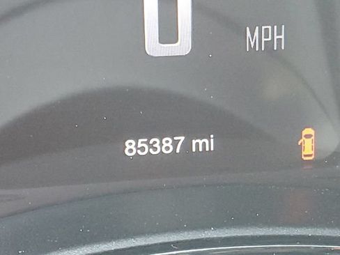 Used 2024 Dodge Durango GT RWD image 12
